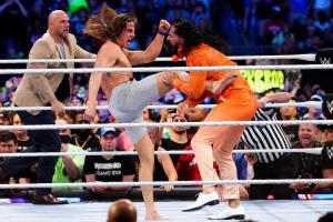 WWE SummerSlam 2022 Results: Riddle Calls Out Seth Rollins And Gets Caught In A Brutal Stomp