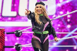 Natalya Shows Off Nasty Bruises After Hard-Fought Match Against Rhea Ripley