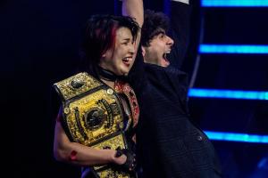 Hikaru Shida Becomes The New Women's World Champion At AEW Dynamite 200