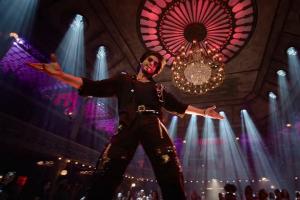 SRK vs SRK: 'Jawan' Tops 'Pathaan' To Become The Highest Net-Grossing Bollywood Movie of All-Time At The Domestic Box Office