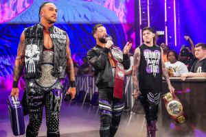 Predicting Top 3 Things To Happen On 9/25 WWE Raw