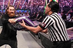 Predicting Top 3 Things To Happen On 11/6/23 WWE Monday Night Raw