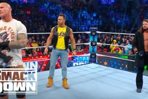 WWE Announces Triple Threat Match To Determine Roman Reigns' Royal Rumble Opponent On 1/5 WWE SmackDown