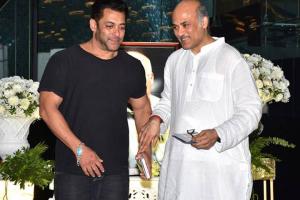 Salman Khan's Film With Director Sooraj Barjatya Shelved?