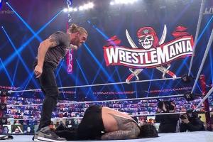 Edge Vs. Roman Reigns Announced For The WWE Universal Title At WrestleMania 37