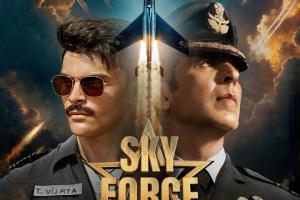Makers Unveil Striking First Look Motion Poster of Akshay Kumar's 'Sky Force'; Release Date Confirmed