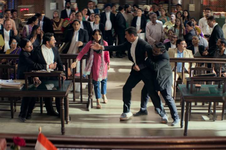 Akshay Kumar, Arshad Warsi's Jolly LLB 3 Crosses 100 Crore Mark Worldwide