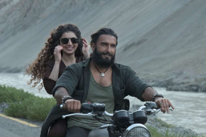 Ranveer Singh's Dhurandhar Creates Strong Buzz: Trailer Storms To Over 200 Million Views