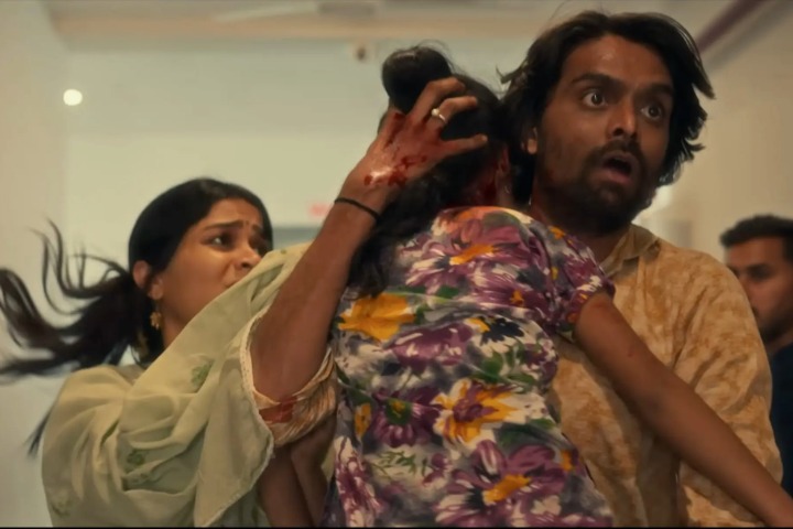 Laalo Krishna Sada Sahaayate Heads For Historic 100 Crore Gross Box Office Collection