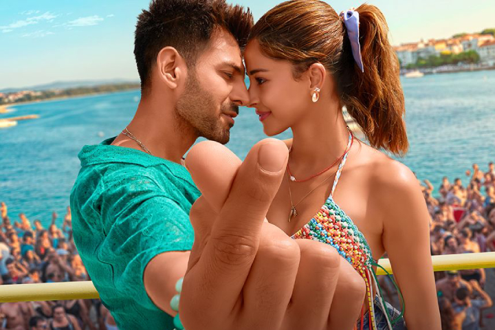Kartik Aaryan and Ananya Pandey's Tu Meri Main Tera Main Tera Tu Meri Gets An Entertaining Official Teaser