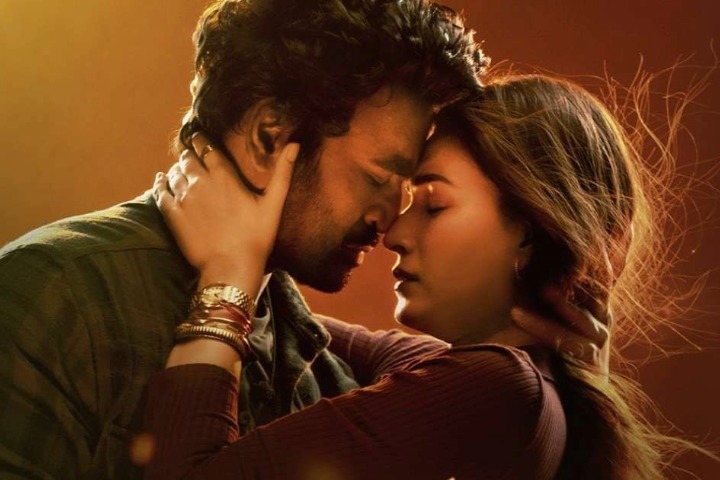 Tere Ishk Mein Day 8 Box Office Report: Dhanush and Kriti Sanons Romance  Faces Huge Drop on 2nd Friday