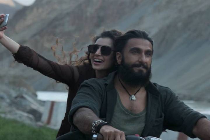 Top 15 Biggest First Week Hindi Grossers: Ranveer Singh's Dhurandhar 12th With 207+ Crore Net