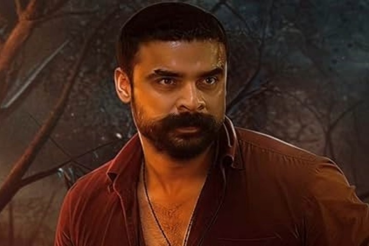 Pallichattambi Release Date: Tovino Thomas Set for Gritty 1950s Period Action in Pan-India Release This Vishu 2026