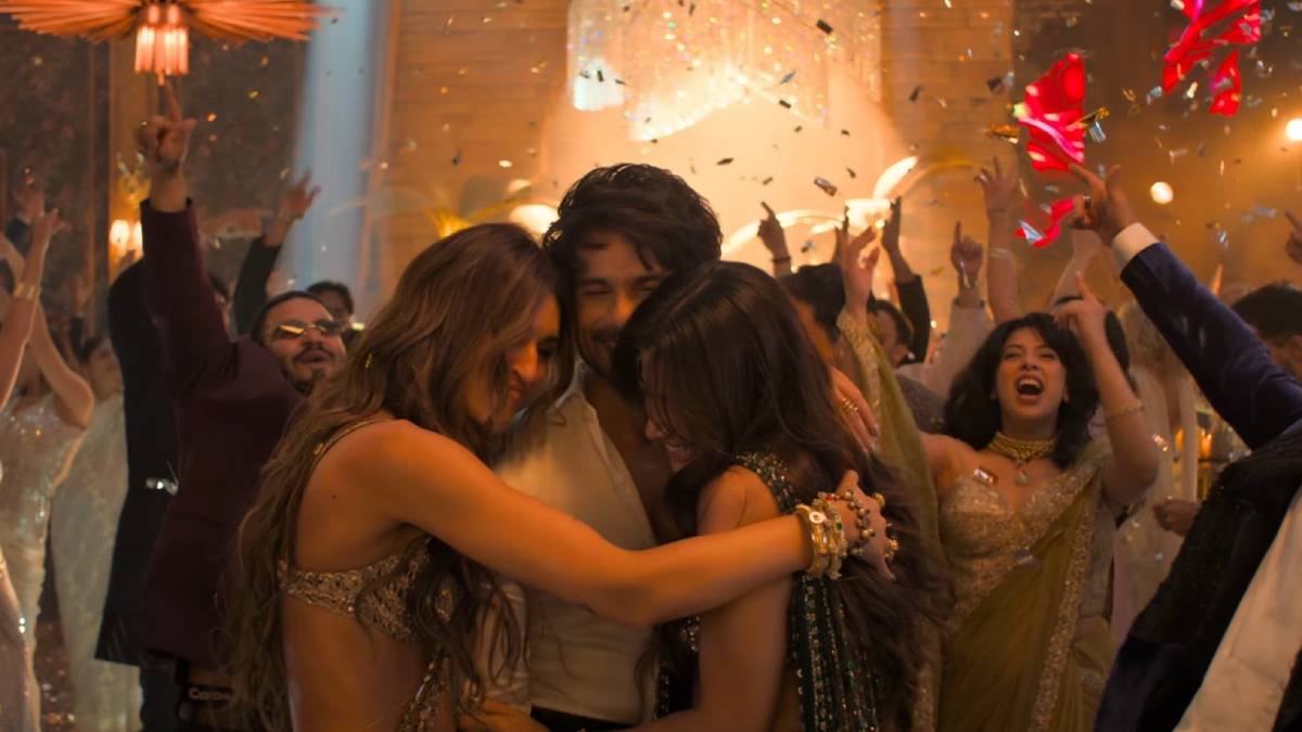 Top 5 Bollywood Rom-Coms at the Indian Box Office: Cocktail 2 Enters The List