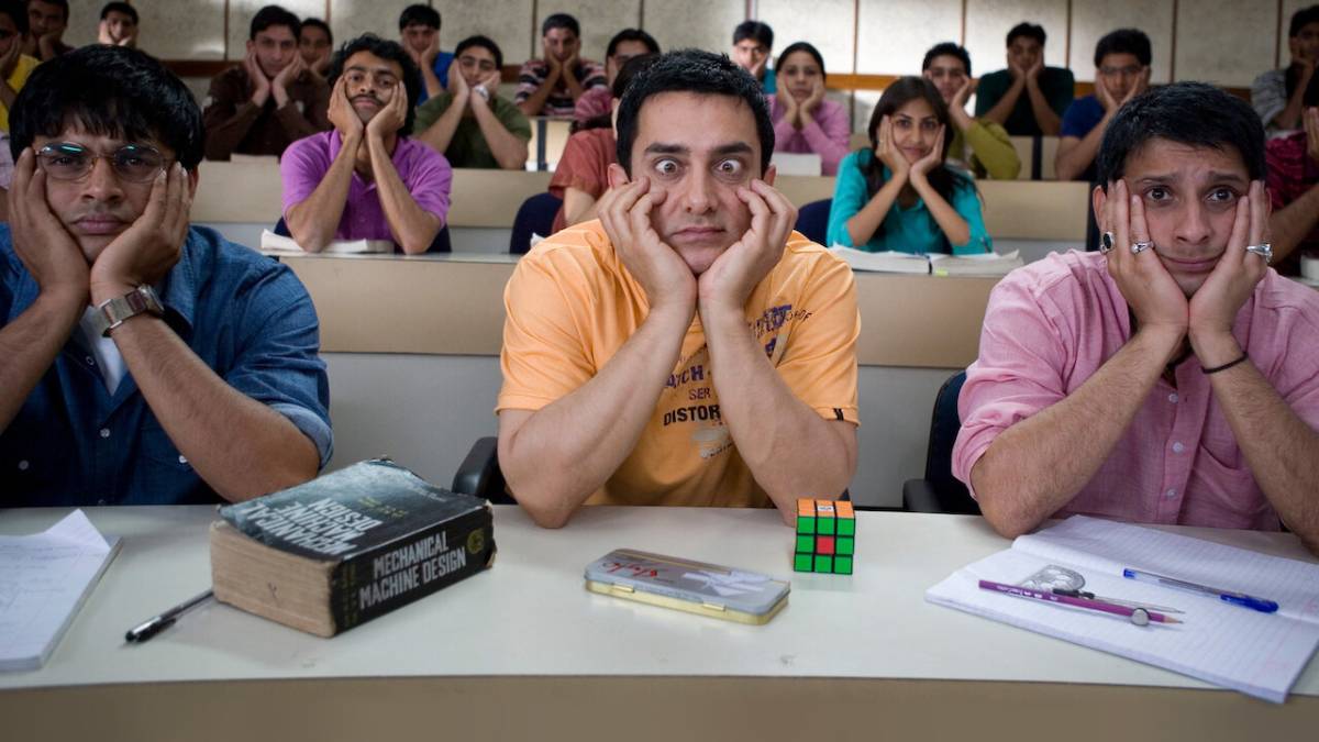 Aamir Khan's 3 Idiots To Re-Release In Theatres? Here Is The Truth