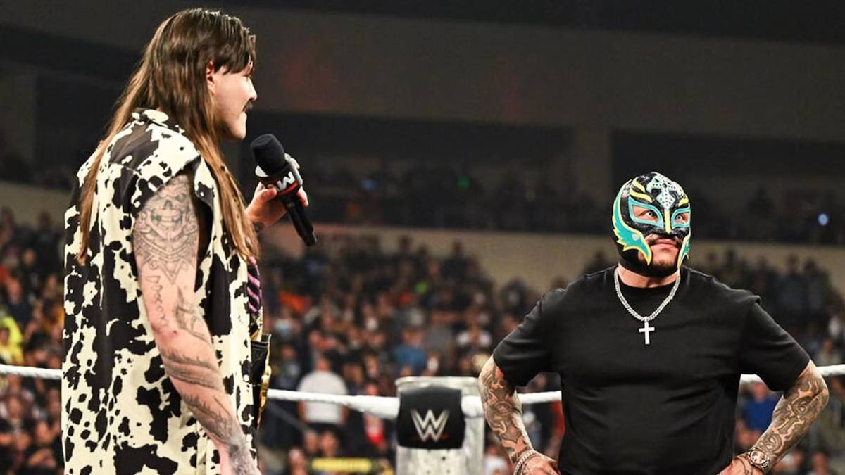 Rey Mysterio Explains Why Dominik Was Left Out of the Lucha Libre Tournament