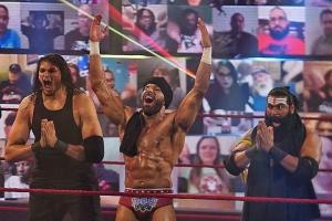The Former WWE Champion Returns To WWE Raw Along with New Faces