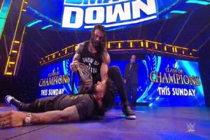 WWE SmackDown: Roman Reigns Performs Superman Punch To Jey Uso Ahead Of Their Match At Clash Of Champions 2020