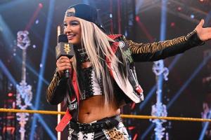 Toni Storm Wins Her WWE SmackDown Debut Match