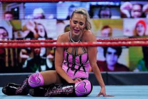 WWE Lana Becomes The Number 1 Contender For Asuka's Raw Woman's Championship