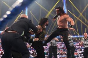 Chaos Between Roman Reigns And Jey Uso Closes Out The Season Premiere Of SmackDown