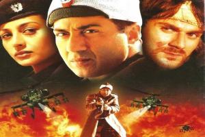 Maa Tujhhe Salaam Box Office Collection | Day Wise | Worldwide