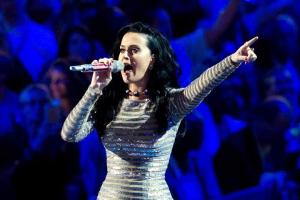 Katy Perry isn't 'very close' to Taylor Swift