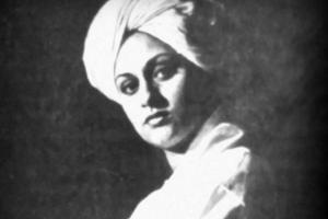 Big B shares Jaya's pic in avatar of Swami Vivekananda