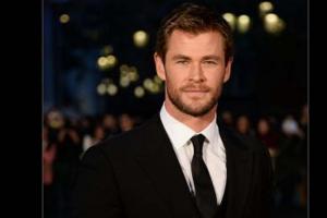 Coronavirus scare: Chris Hemsworth calls off India visit