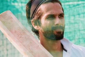 COVID-19: Shoot of Shahid's 'Jersey' halted, actor confirms
