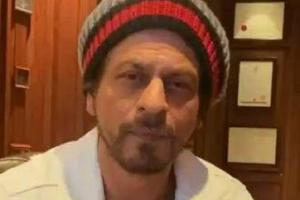 COVID-19: SRK urges fans to stay indoors in new video