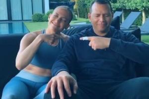 Jennifer Lopez, Alex Rodriguez get VIP access to gym closed to public