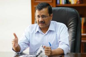 Kejriwal appreciates SRK's efforts, the actor says he's always there for Delhi