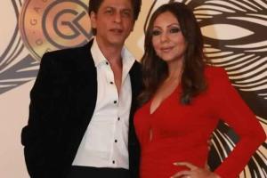 SRK gives four-storied office space for BMC quarantine facility