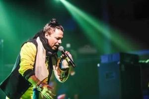 Kailash Kher plans a series of virtual concerts with music artistes