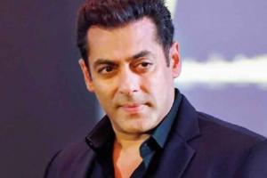 Salman Khan bravely says he is scared, urges fans to stay at home