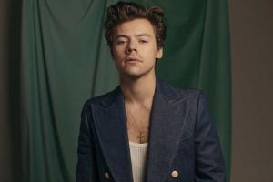 Harry Styles sells merchandise to raise funds for COVID-19 relief