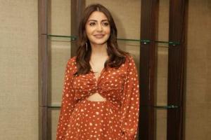 Anushka tries ensuring Virat doesn't miss his fans amid lockdown