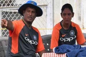 Harmanpreet, Mandhana Came In Support Of Powar And Want Him To Continue As Coach