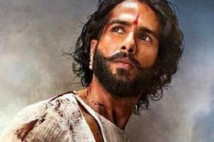 Shahid Kapoor To Headline Rakeysh Omprakash Mehra's Dream Project, Karna?