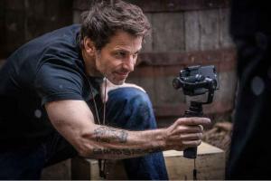 DC's Justice League Director Zack Snyder Names His Favorite Marvel Characters