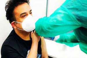 Singer Adnan Sami Has A Message For 'Pseudo Delusionals' Waiting For A Specific Vaccine