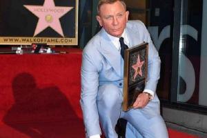 Daniel Craig Receives Hollywood Walk Of Fame Star For James Bond Portrayal