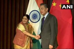 External Affairs Minister Sushma Swaraj Meets Her Chinese counterpart Wang Yi in Wuzhen