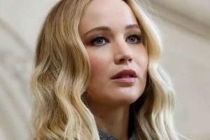 Jennifer Lawrence Becomes The Only Actor Born In The 90s To Achieve This Feet
