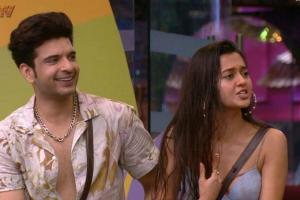 'Bigg Boss 15': Karan Kundrra, Tejasswi Prakash distance themselves from each other