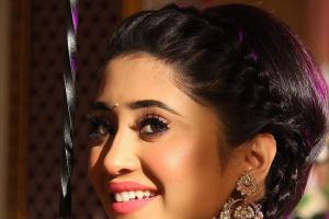 Shivangi Joshi thrilled as 'Balika Vadhu' completes 100 episodes