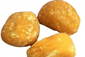 What is Jaggery (Gur) and What Benefits It Has?