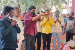 Thalapathy Vijay Pays Tribute To Late Kannada Actor Puneeth Rajkumar