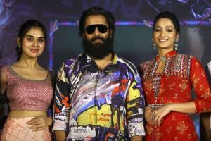Chiyaan Vikram Provides Basic Plot Details of Much-Awaited 'Cobra'